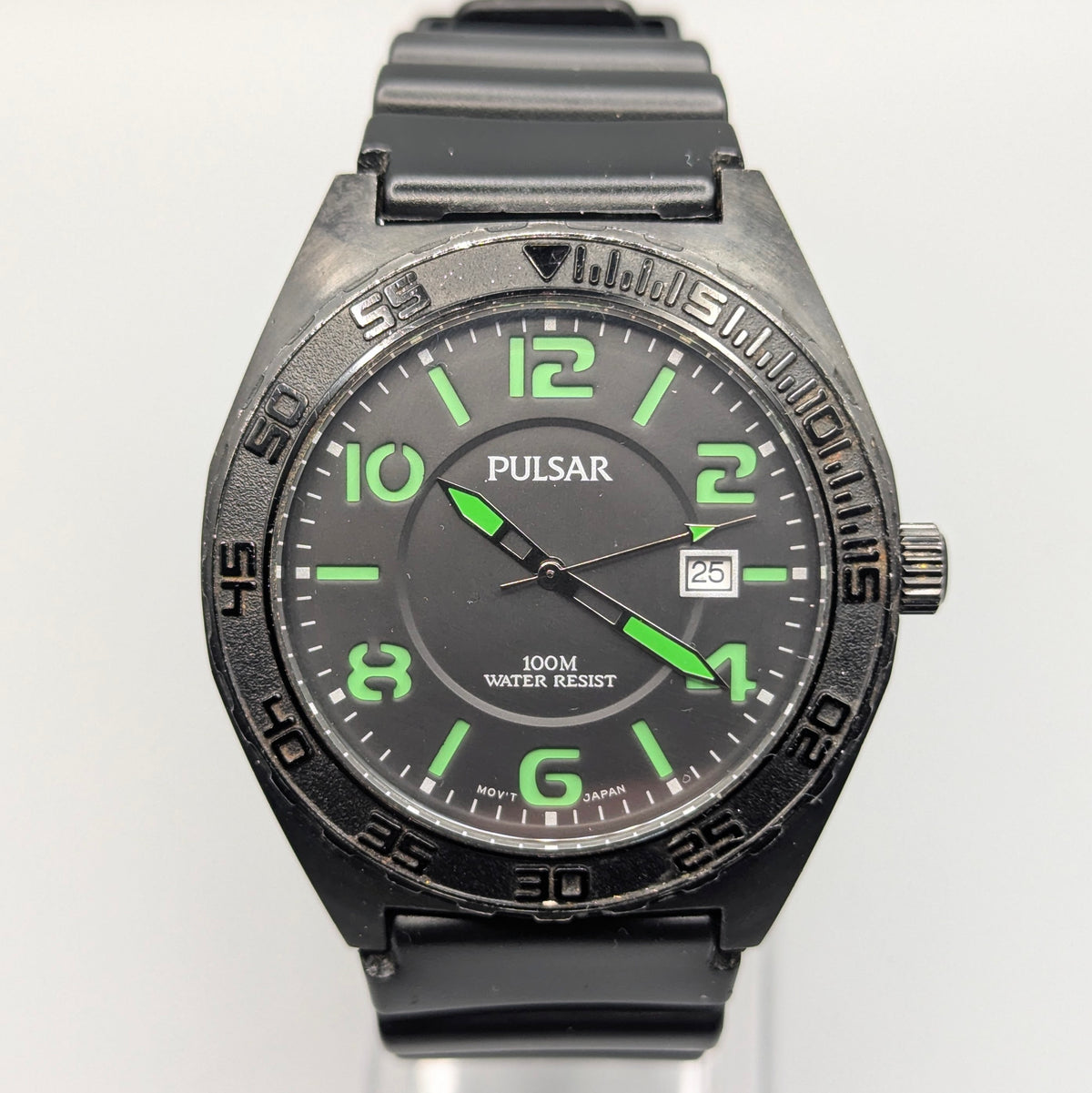 Pulsar YA12-X128 Sport Men's Watch — Black, Green Dial, 45mm, 100m - Bezel & Hide