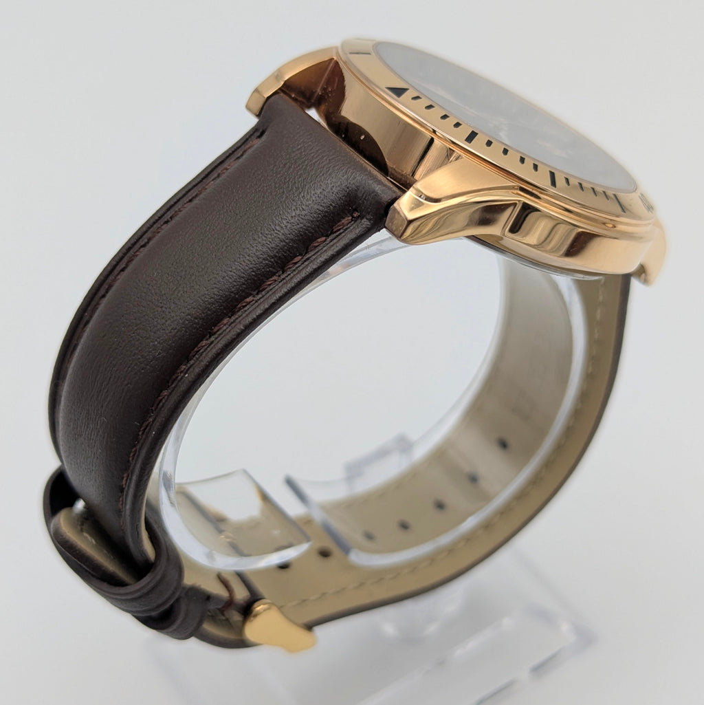Bulova quartz watch - Bezel & Hide