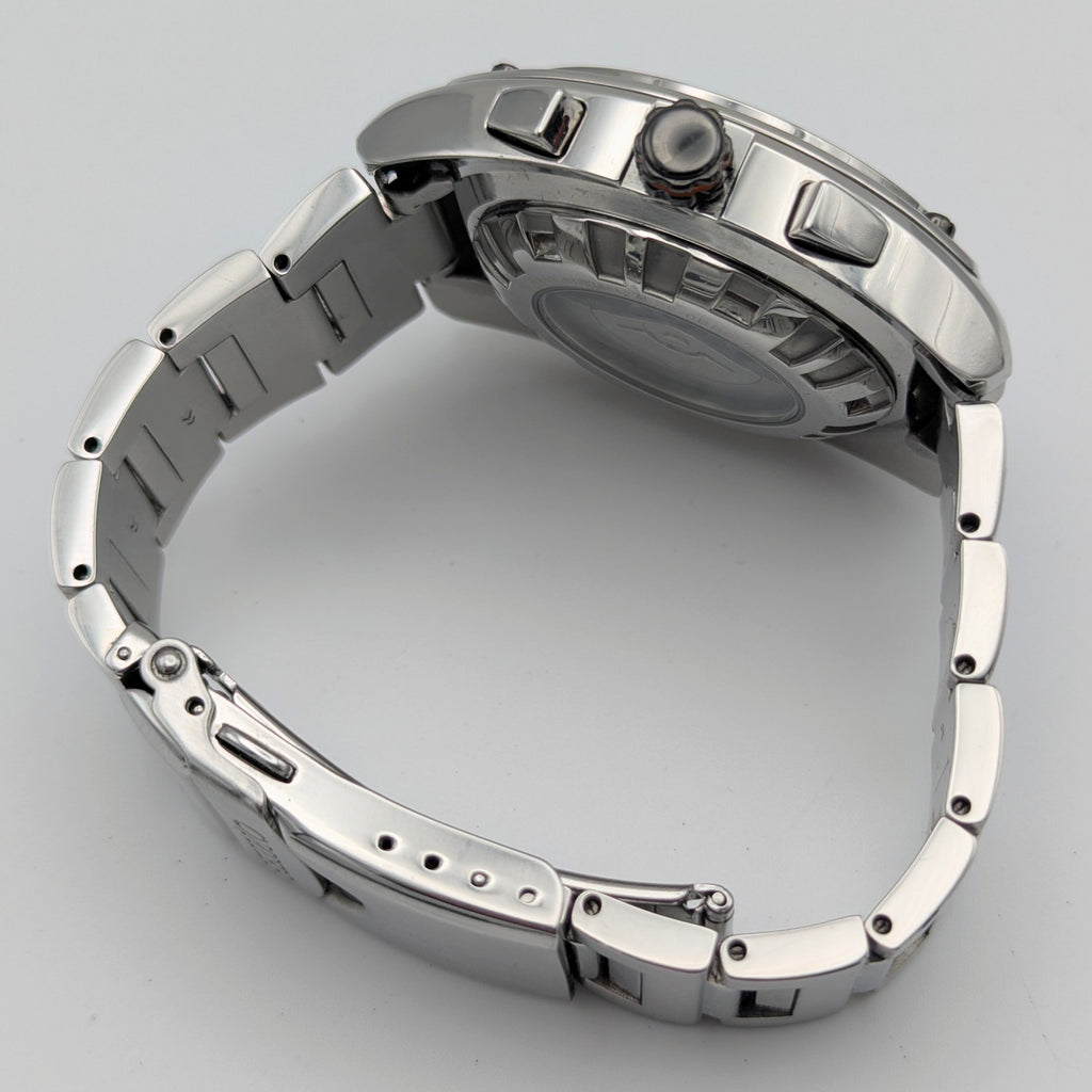 Seiko 7L22-0BB0 Kinetic Flyback Chronograph — Limited Edition 200/200, Black Dial - Bezel & Hide