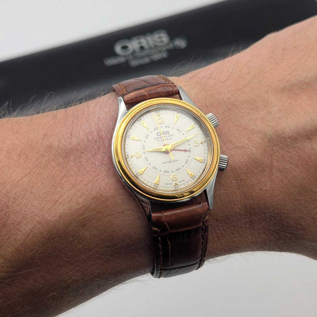 Oris Wrist Alarm Limited Edition – Ref. 418-7451-63 | 18kt Gold Bezel | No. 0297/1600 - Bezel & Hide