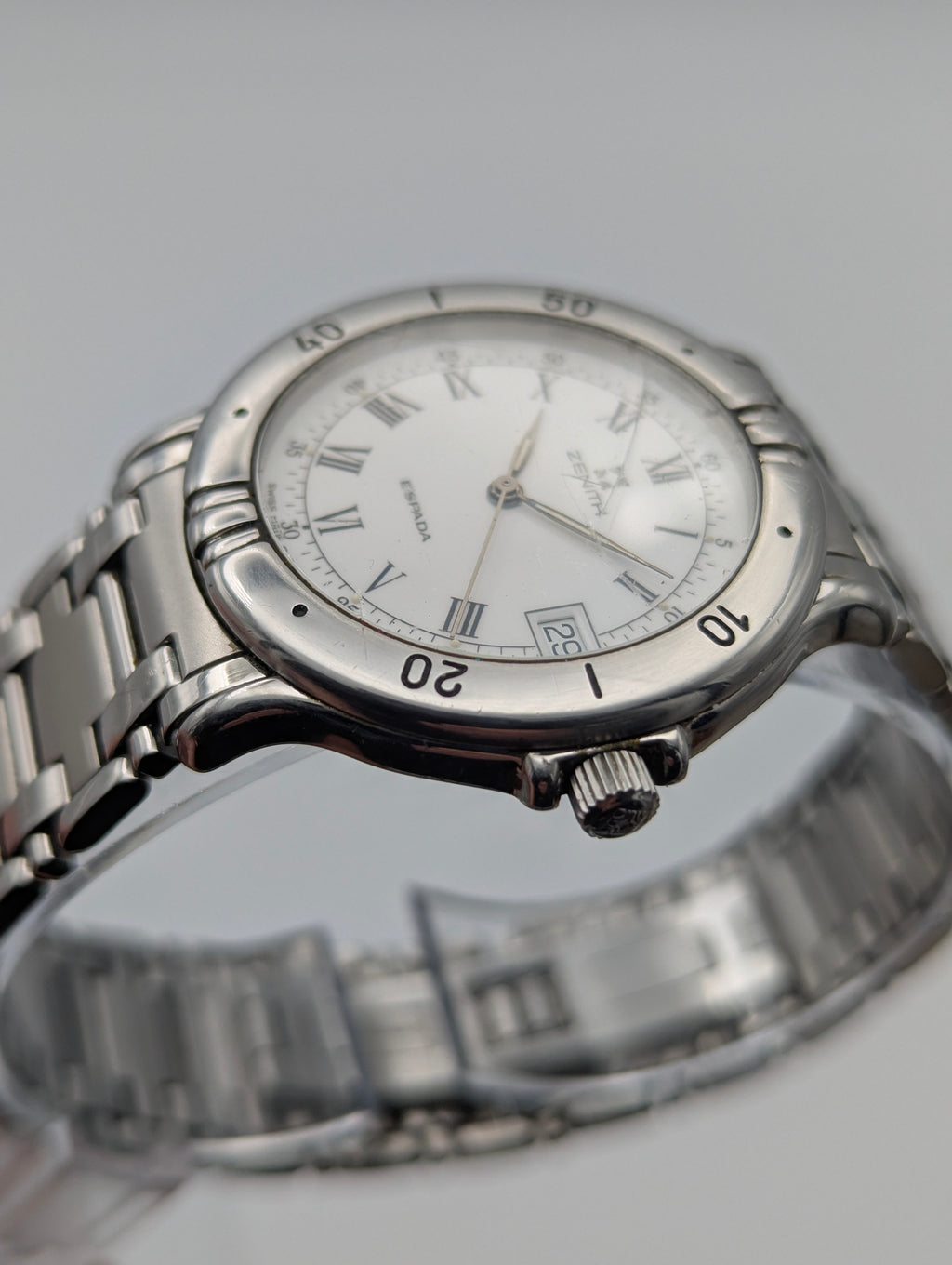 Zenith Espada Men's Quartz Watch — Swiss Made, Roman Dial, Sold Naked - Bezel & Hide