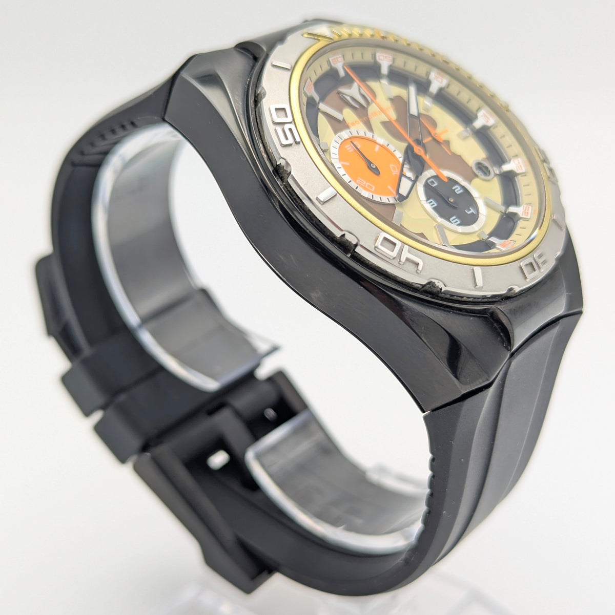 TechnoMarine Cruise Camouflage Chronograph - Bezel & Hide
