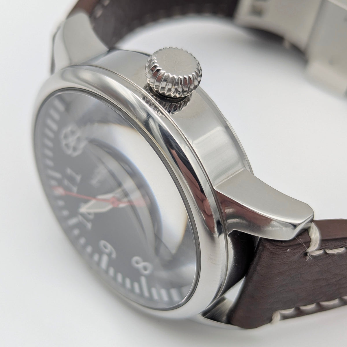 Haiken H40 Automatic Men's Watch — Anthracite Dial, G.B., Altitude-Tested, Brown Leather - Bezel & Hide