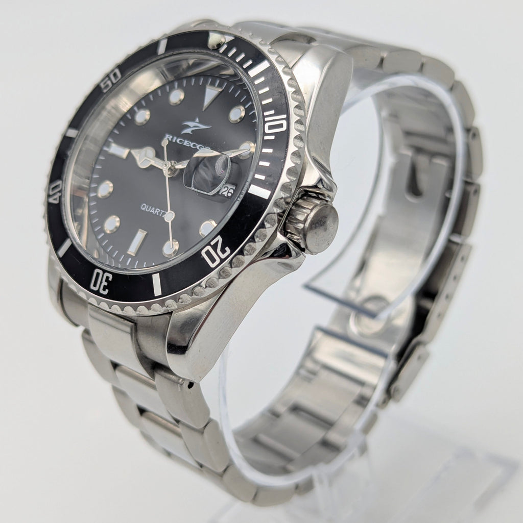 Ricecgo Submariner-Style Quartz Diver — Bold Diver Looks, Sold Naked - Bezel & Hide