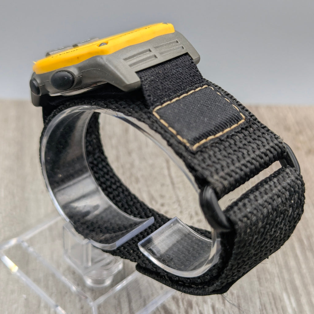 Timex x DeWalt Collaboration Watch – Pre-Owned - Bezel & Hide