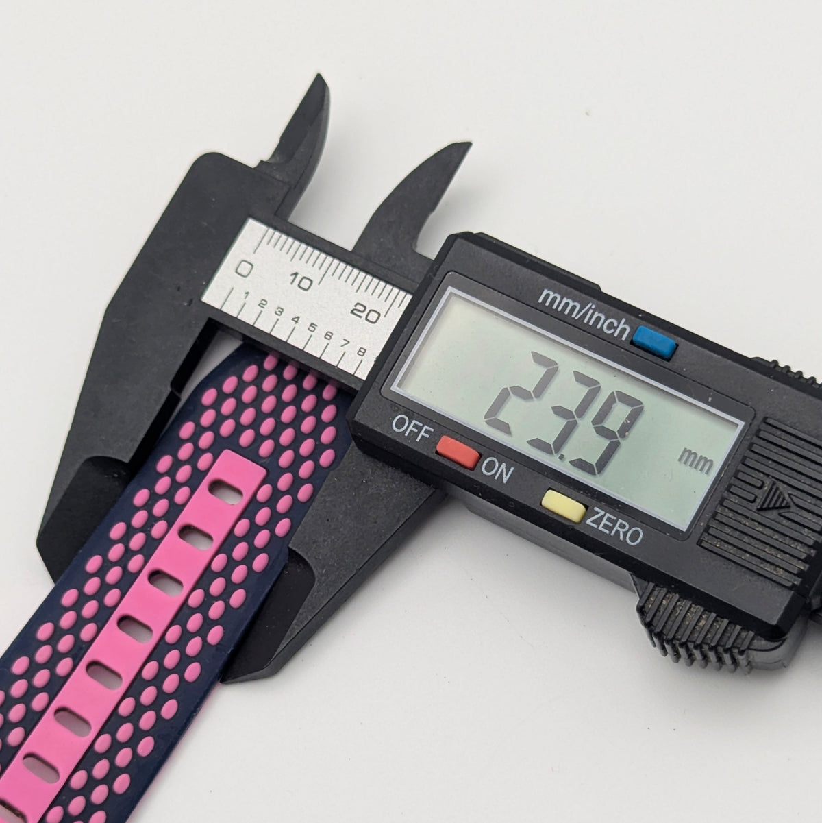 Swatch Big Bold Pinkindots SB05N400 — 47mm, Black Dial, Pink & Navy Strap, Sold Naked - Bezel & Hide