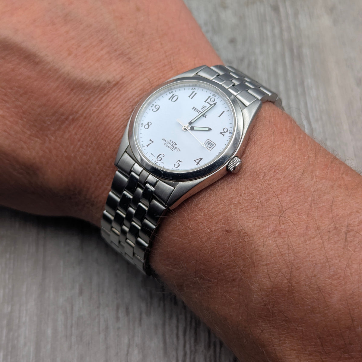 Festina 8827 Men's Stainless Steel Quartz Watch - Bezel & Hide