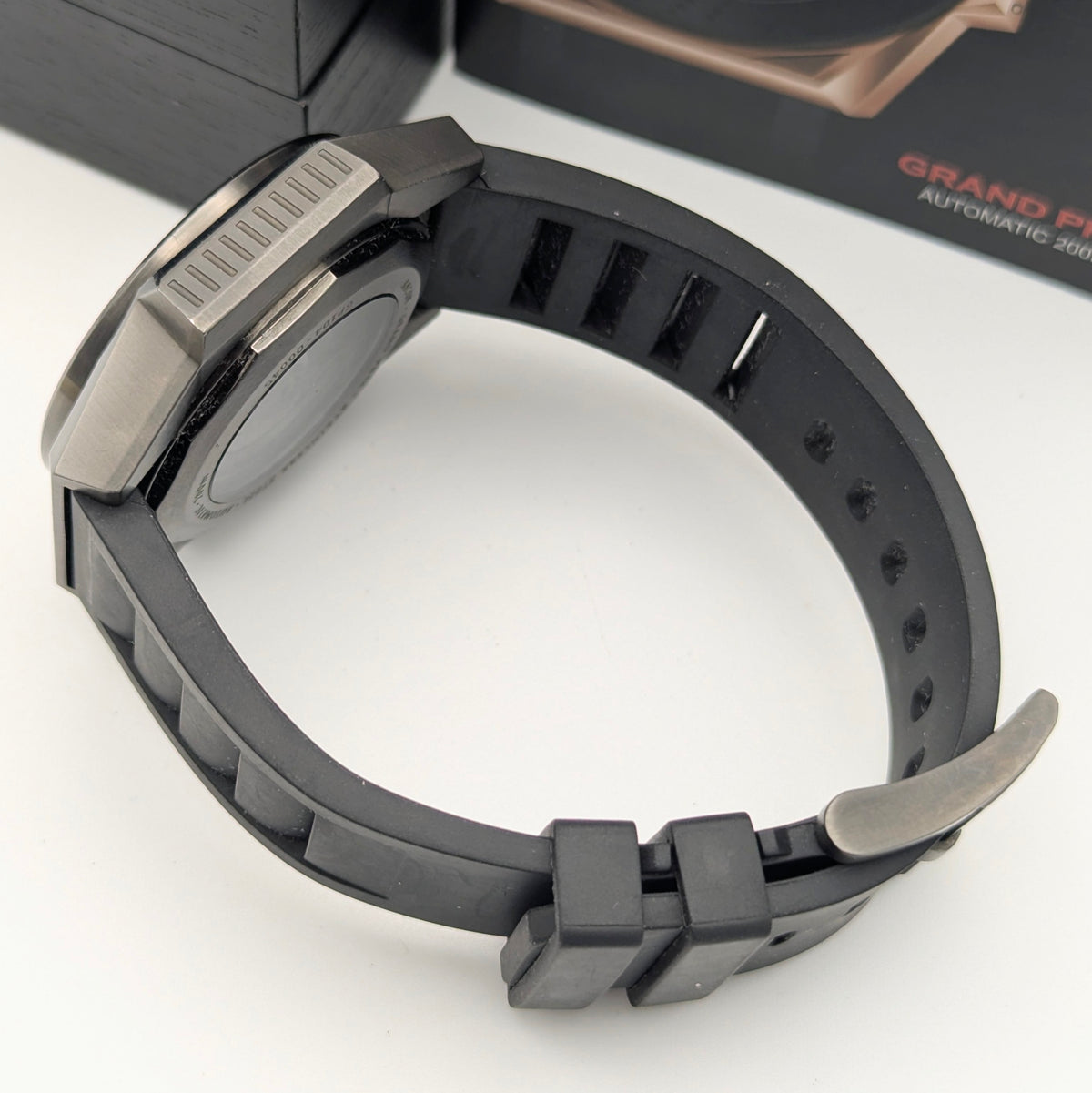 Ancon Grand Prix GP104-0045 Automatic Men's Watch — Gunmetal Black, 47mm, 200m - Bezel & Hide