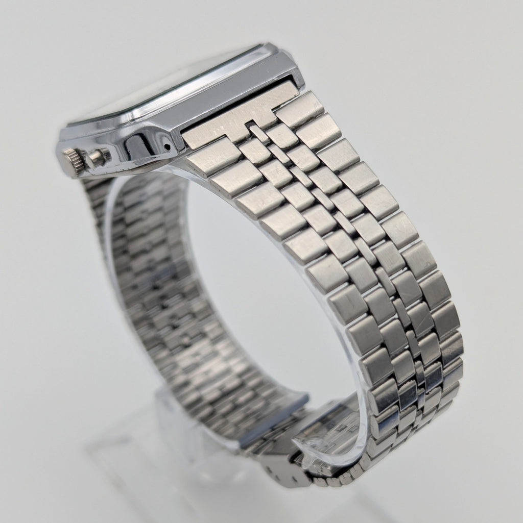 Lorus V031-5010 Ana-Digi Vintage Watch — Black Dial, Steel Bracelet, Sold Naked - Bezel & Hide